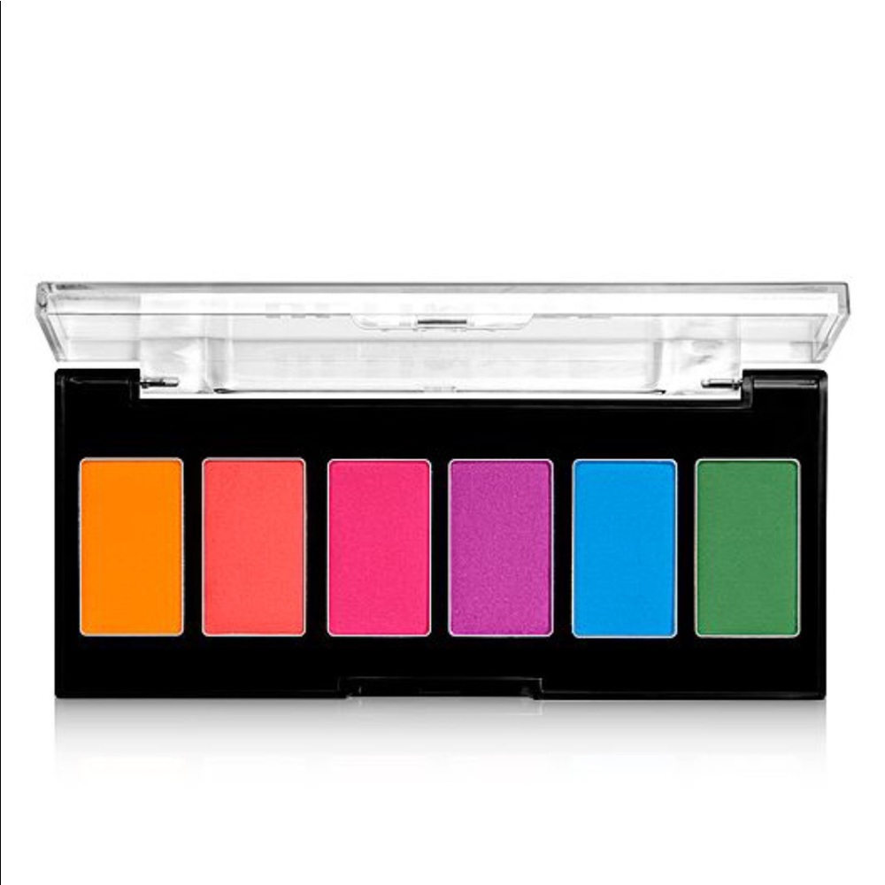 Eye shadow kit